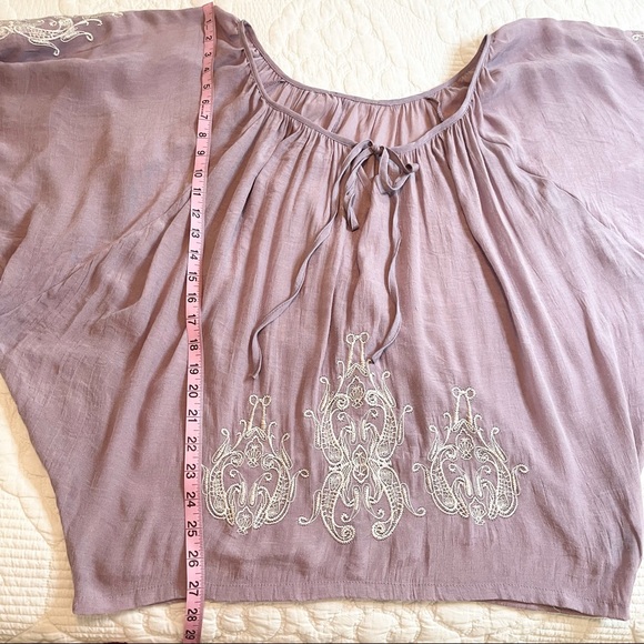 Gemstone embroidered peasant top, size Medium - Picture 7 of 9
